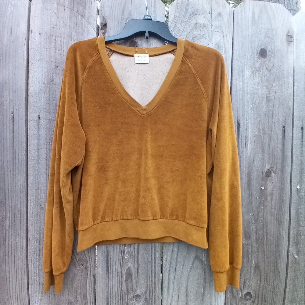 Brown Velvet V-Neck Long Sleeve Pullover Top PST by Project Social T Size M